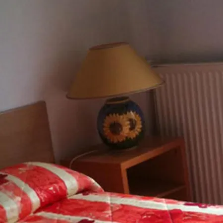 Hotel Victor Hugo Rueil-Malmaison